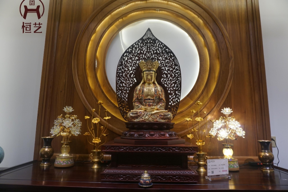 毗卢观音（敦煌彩绘）  赞比亚紫檀